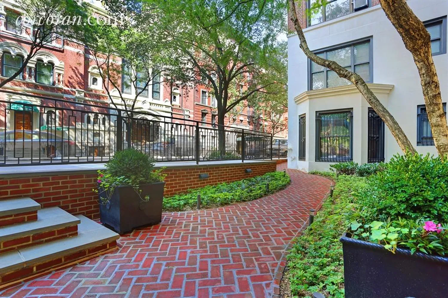 Front Garden Entry to building