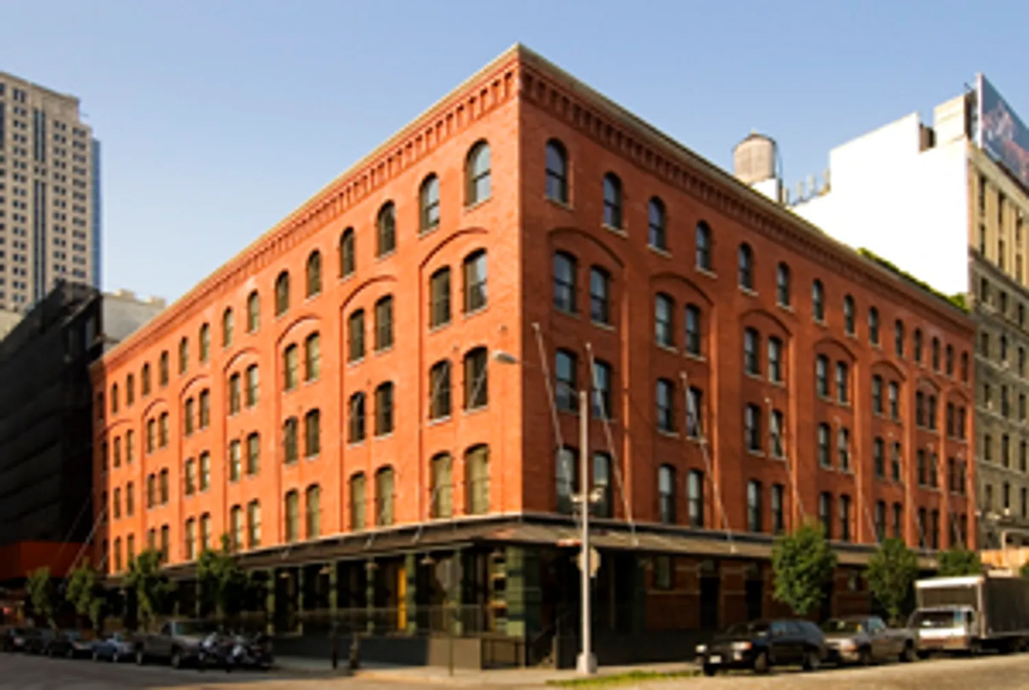 Historic integrity of an 1882 brick building 