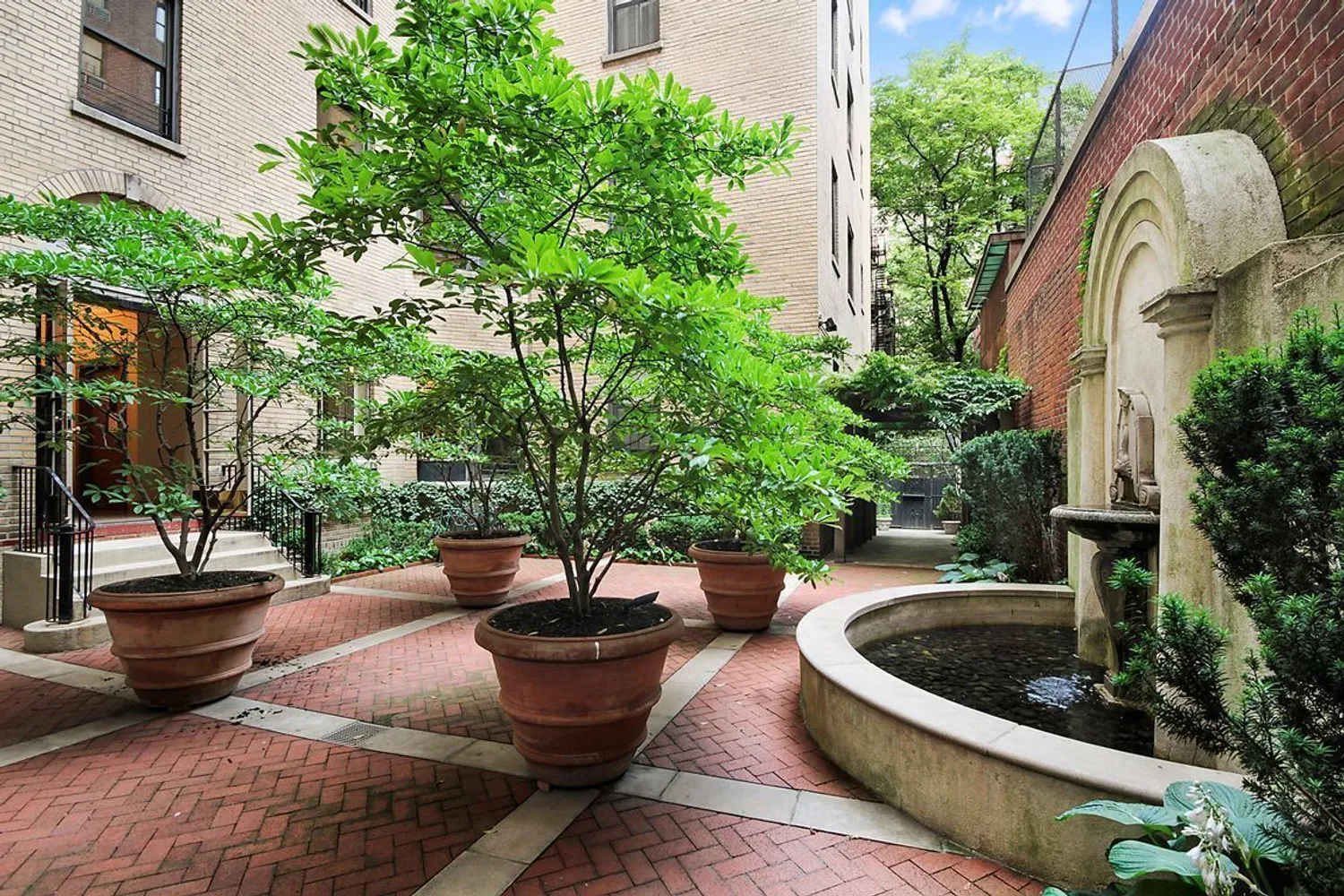 Stylish landscaped courtyard with fountain