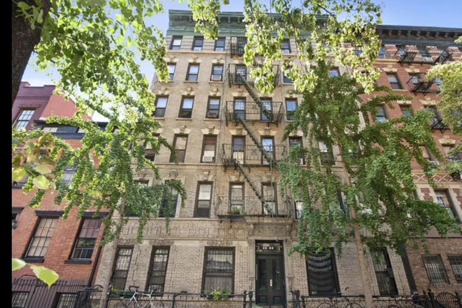 22 Leroy Street, Manhattan Corcoran