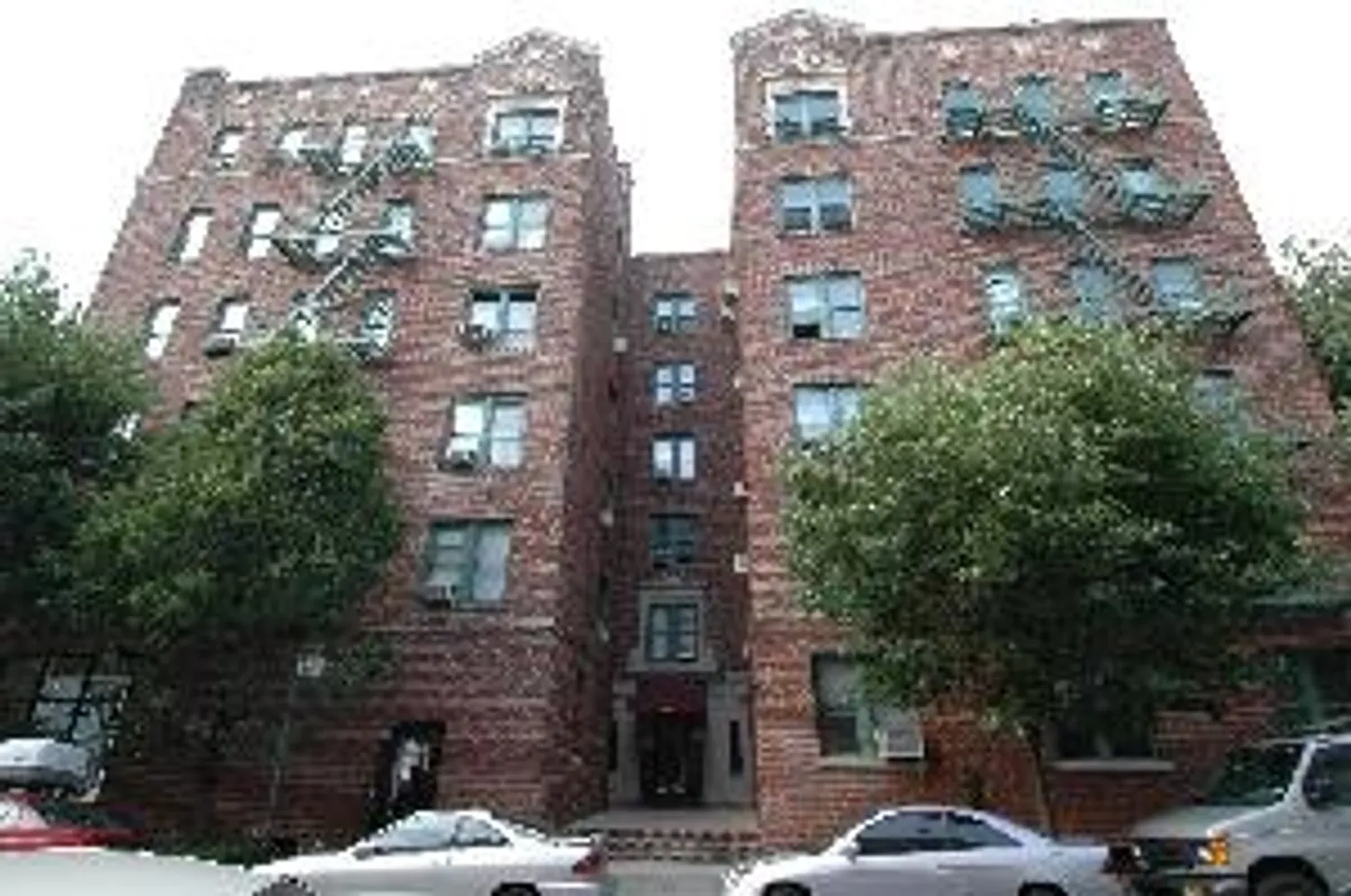 295 West 11th Street Owners | 295 West 11th Street