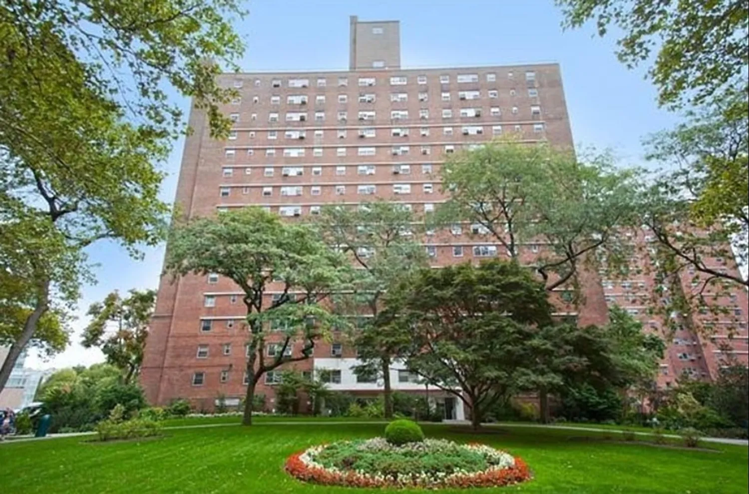 CONCORD VILLAGE 230 Jay Street, Brooklyn Corcoran