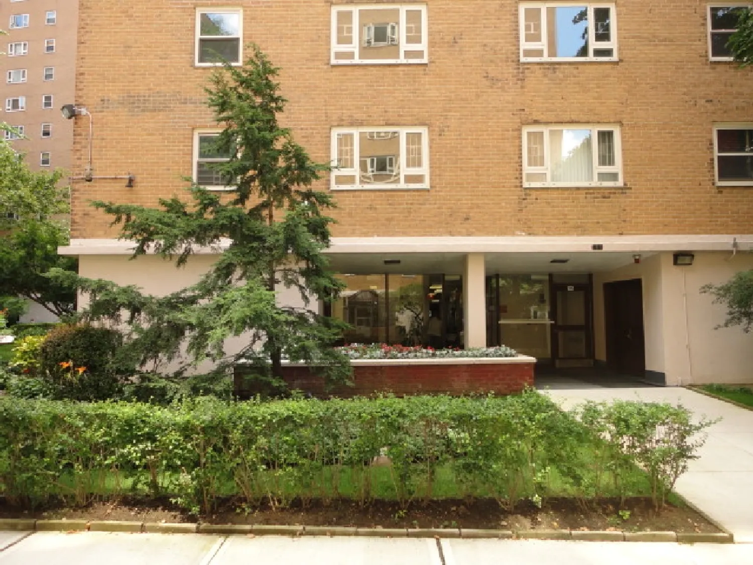 Kingsview Homes 115 Ashland Place, Brooklyn Corcoran