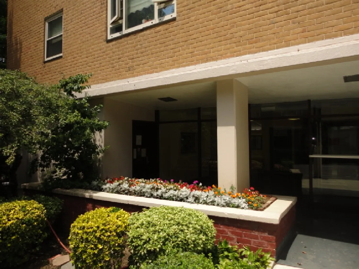 Kingsview Homes 115 Ashland Place, Brooklyn Corcoran