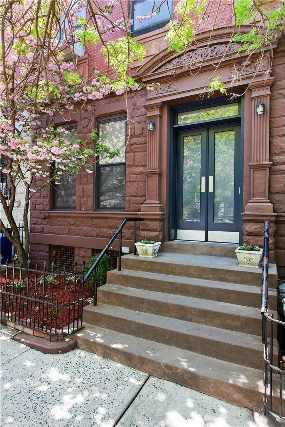 Lovely Brick and Brownstone Faced 8 Unit Coop