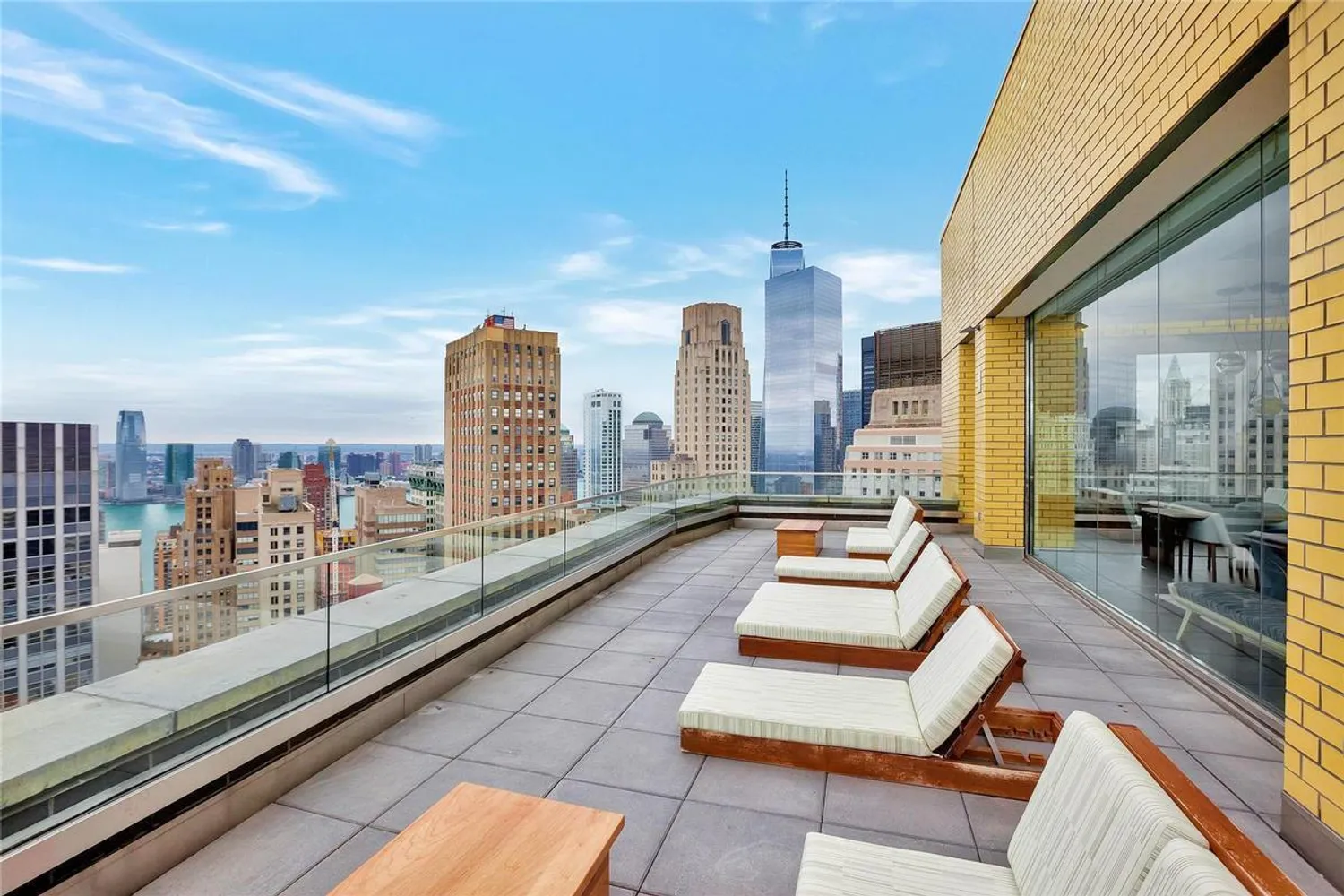 Penthouse outdoor sky terrace