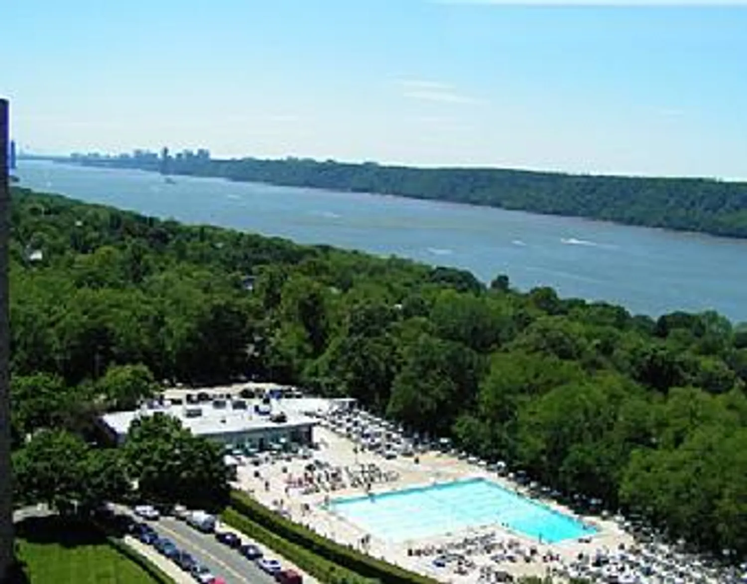 Skyview on the Hudson Pool and Property