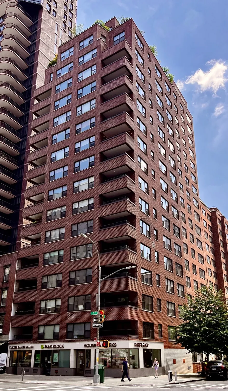 The Regency East | 301 East 64th Street, Manhattan | Corcoran
