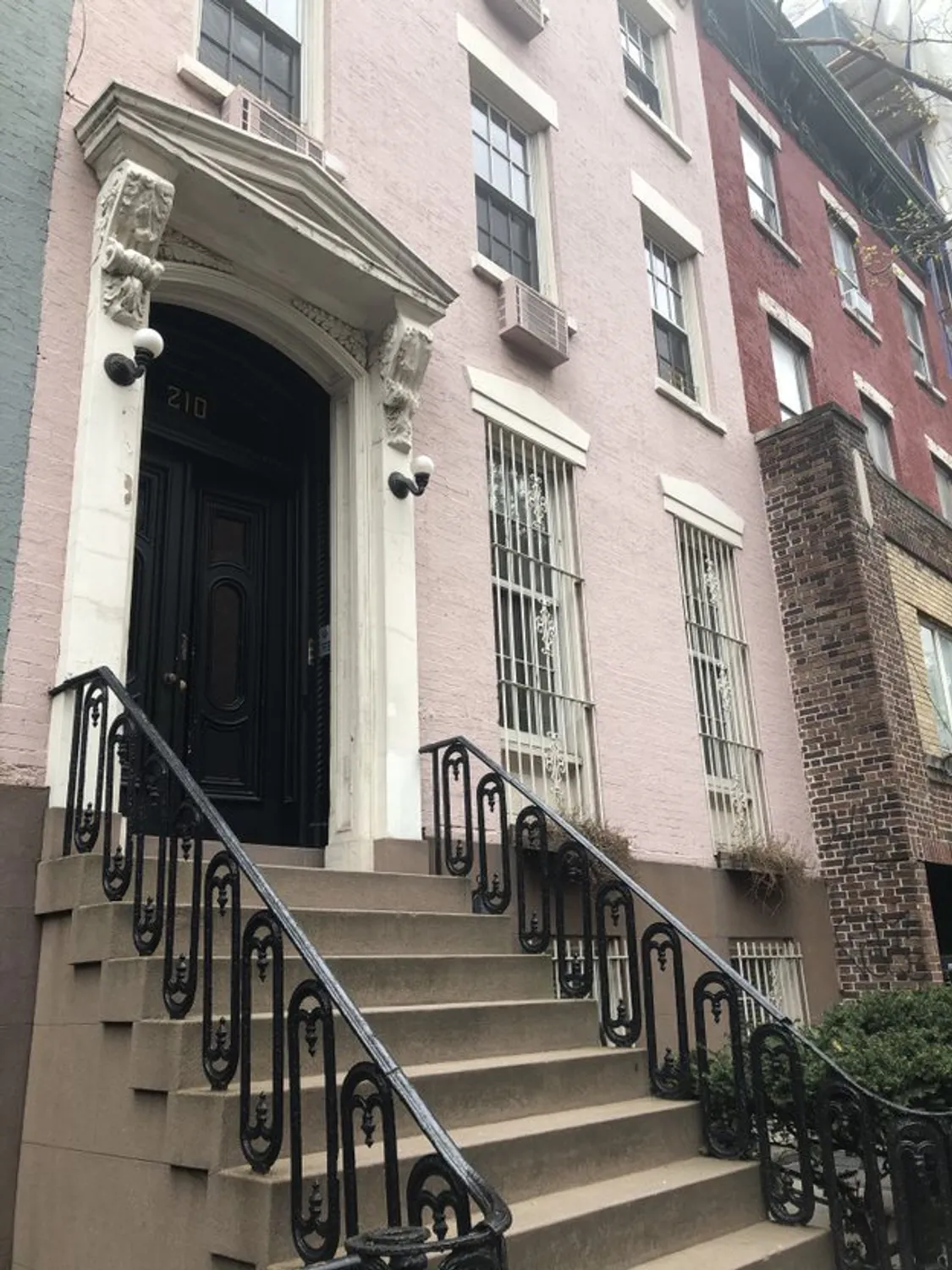 Classic Chelsea Townhouse