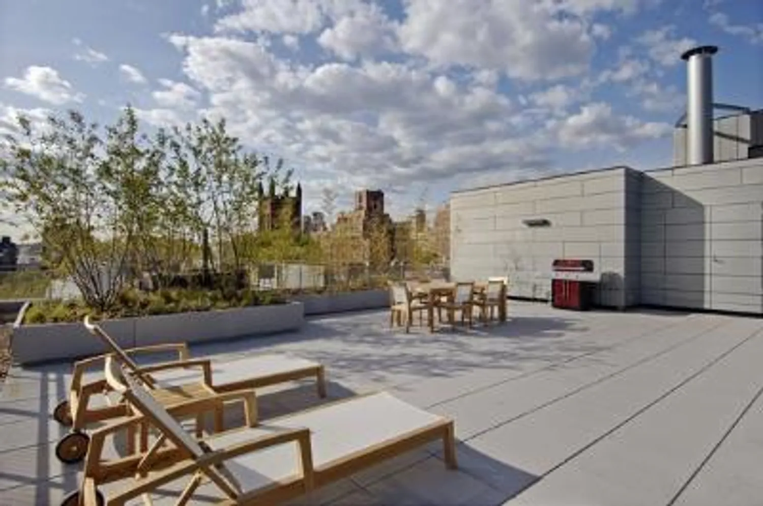 Common Roof Terrace - North