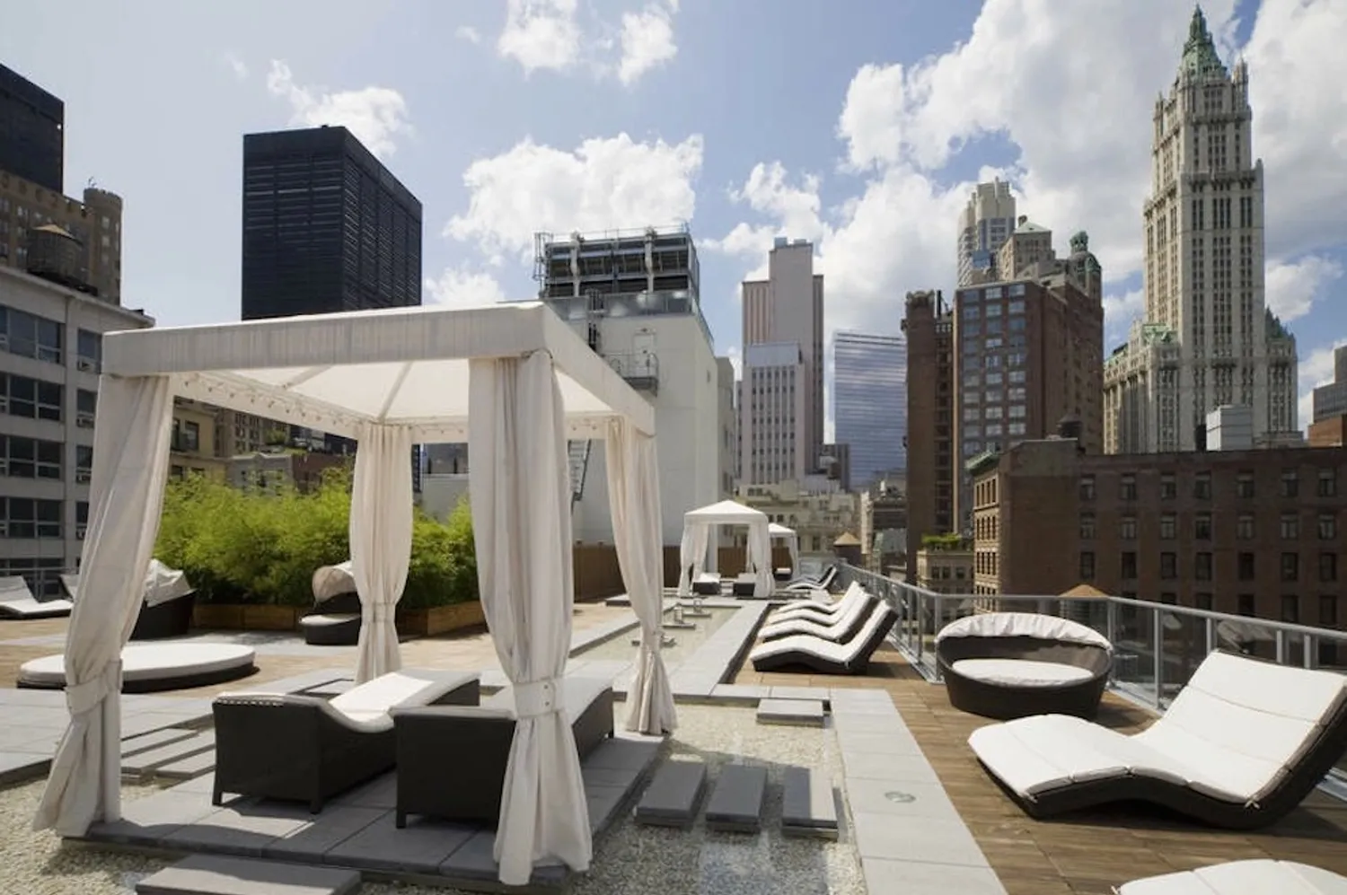 Public Roof Deck! 