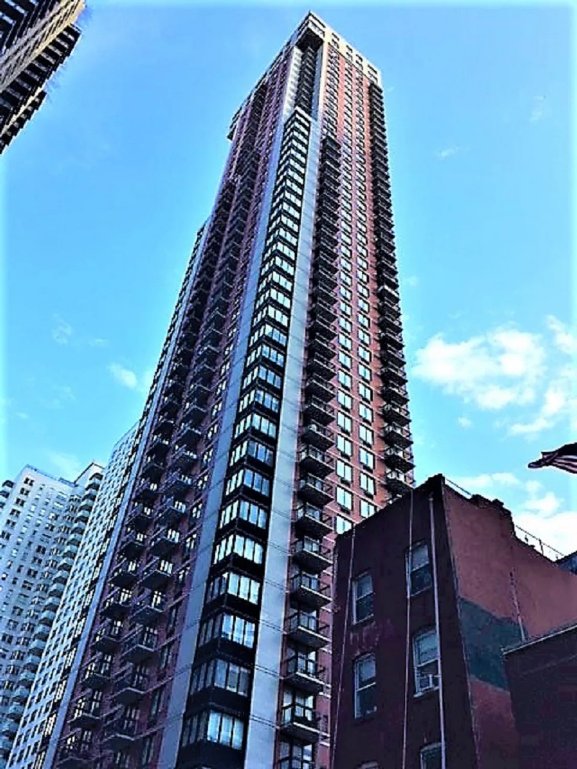 The Highpoint | 250 East 40th Street, Manhattan | Corcoran