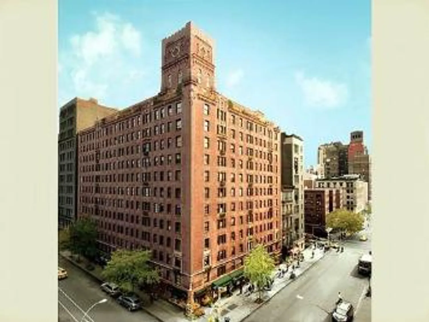 28 East 10th Street