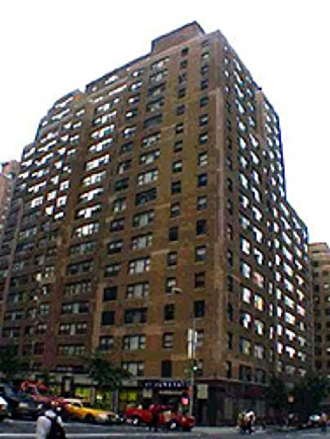 305 E 40 ST-Building Exterior