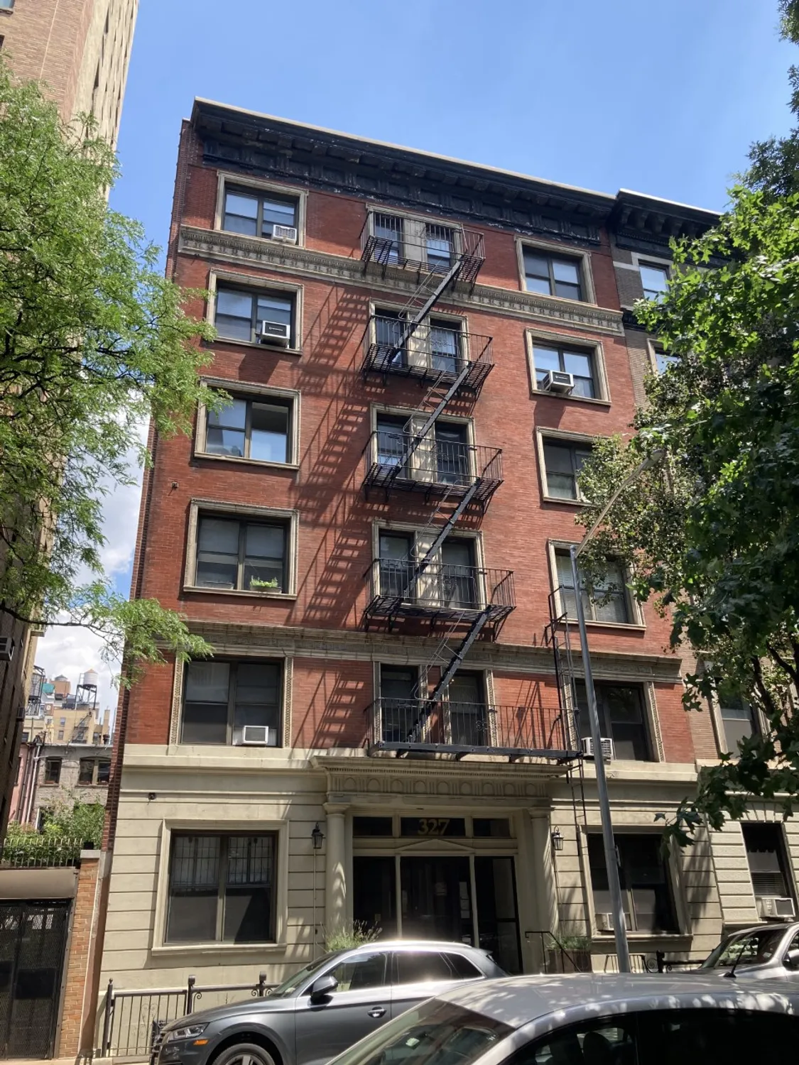 327 West 83 Owners | 327 West 83rd Street, Manhattan | Corcoran