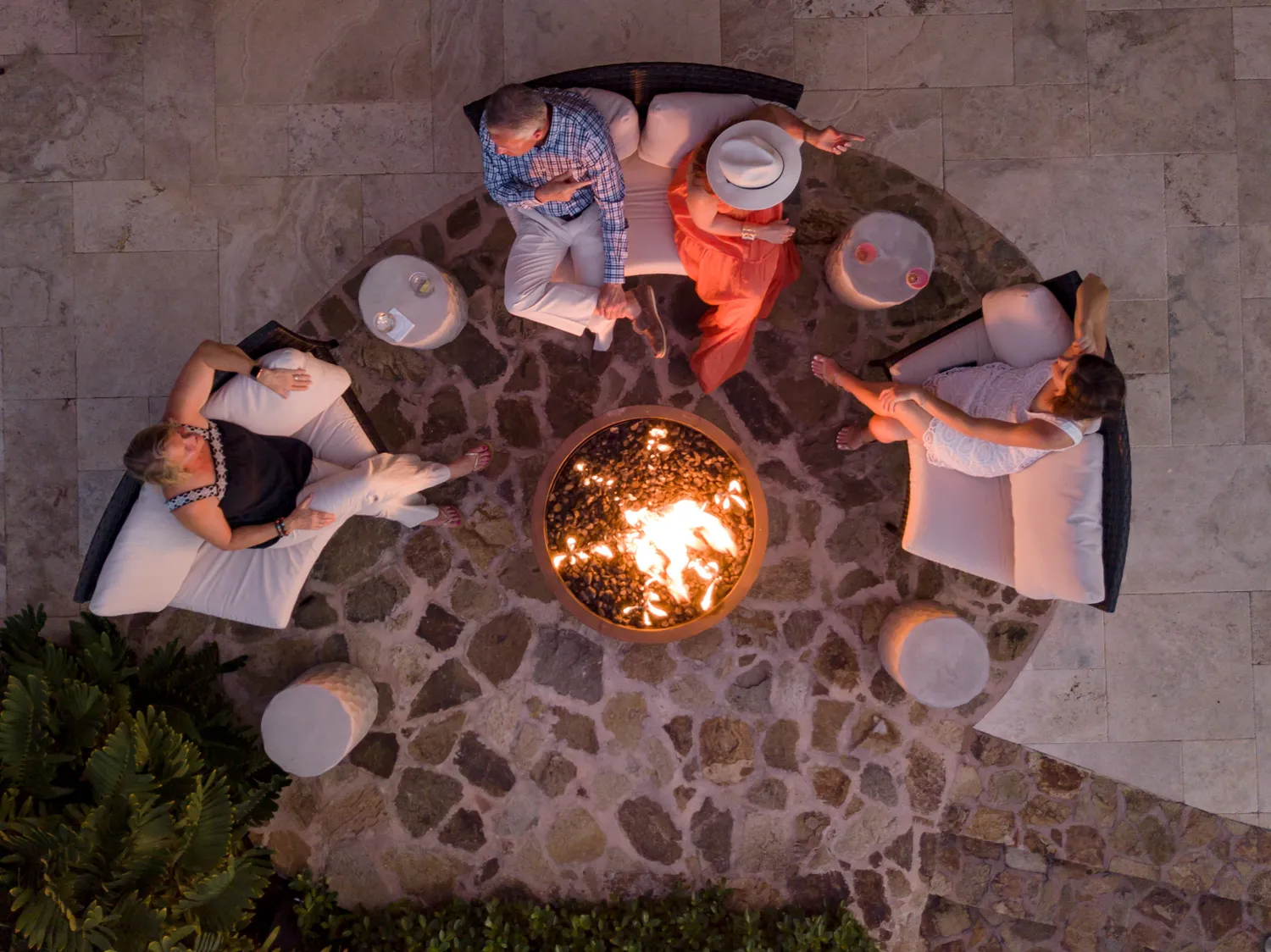 Paviolion Firepit (1)