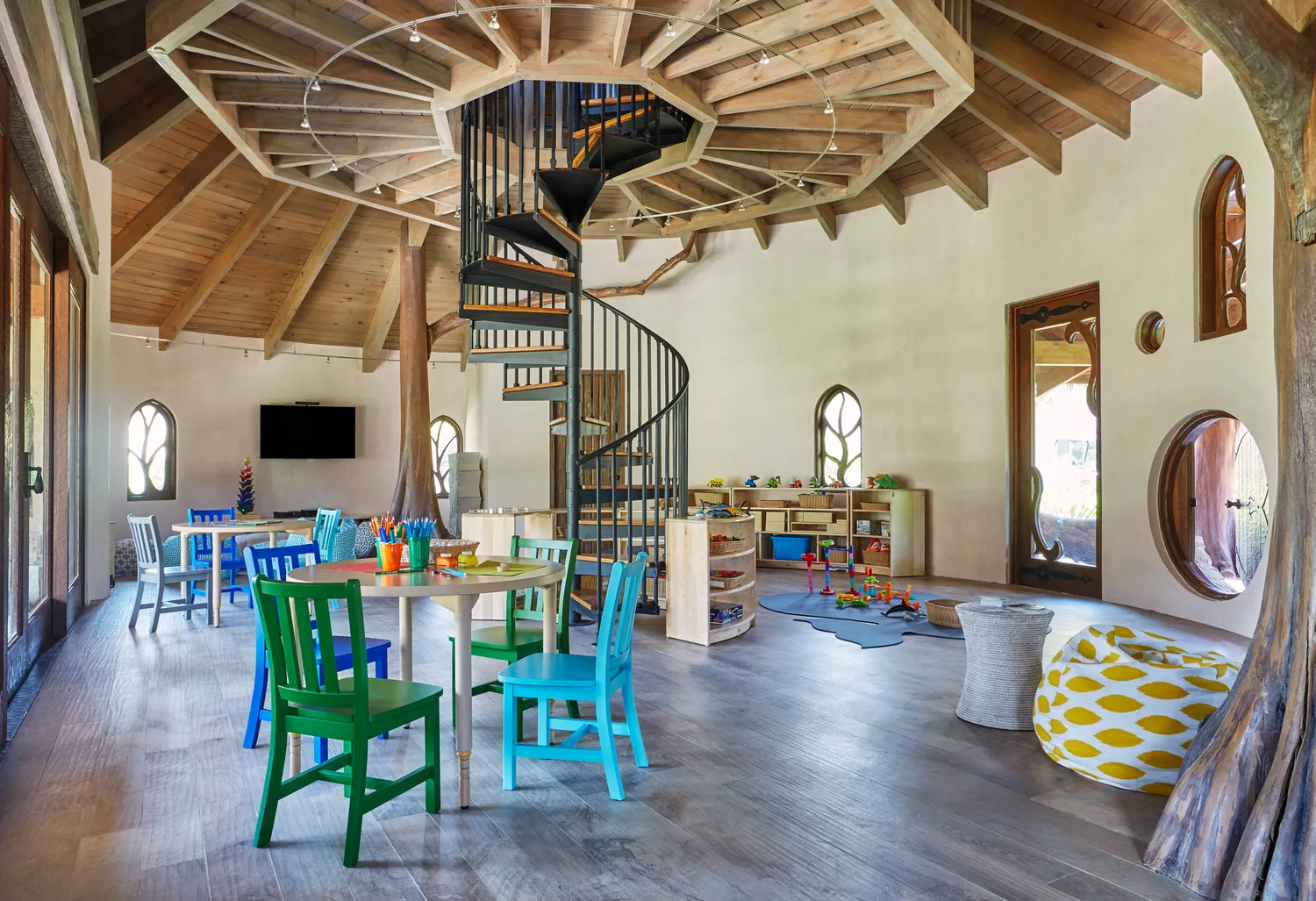 Kids NutHouse (2)