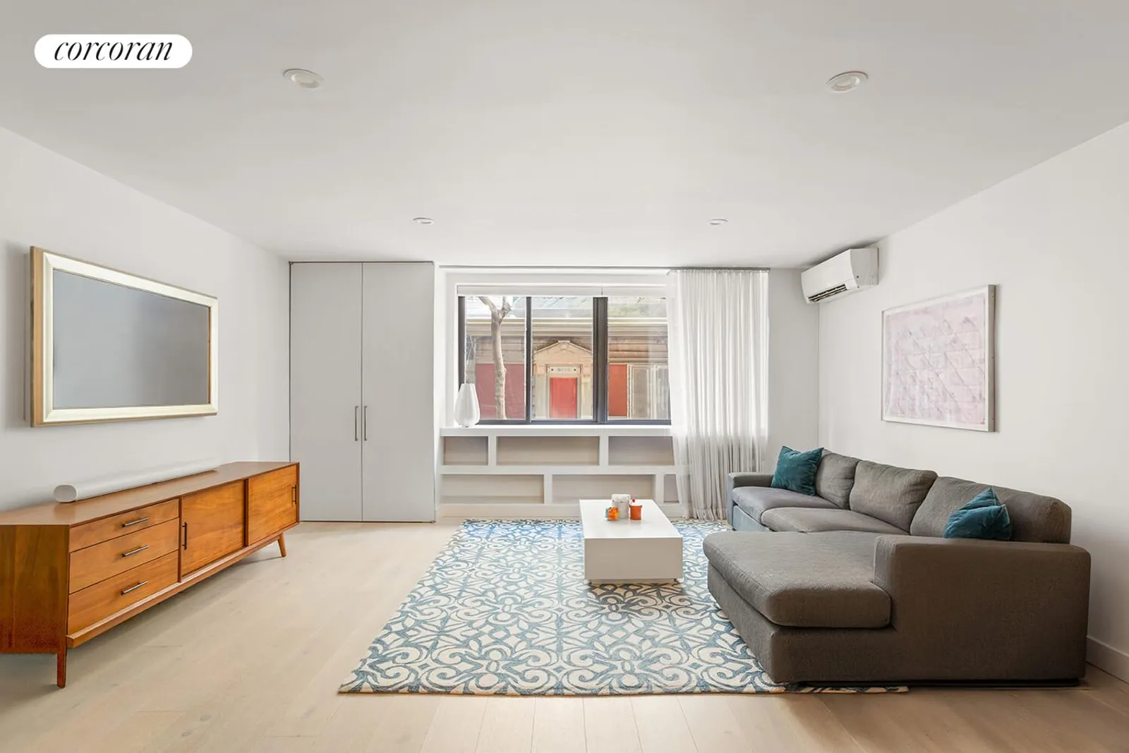 306 East 82nd Street, 1A — primary photograph