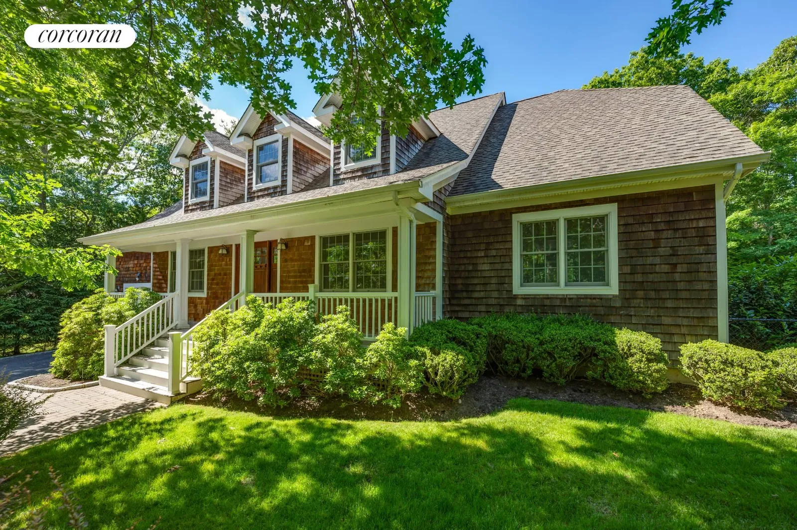 The Hamptons Real Estate | View 5 Mulford Avenue | 4 Beds, 5 Baths | View 1