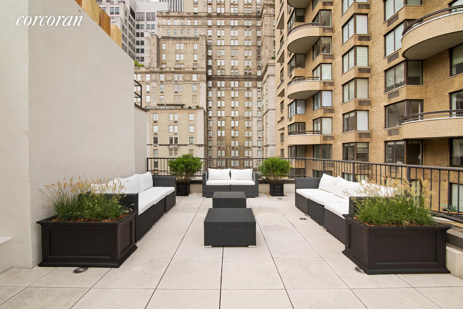 New York City Real Estate | View 4 East 62nd Street, PH2 | 2 Beds, 3 Baths | View 1