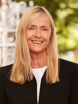 Cornelia Dobrovolsky