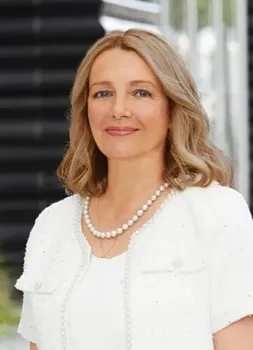 Lisa Peretti