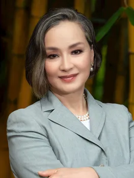 Boo Young Lee