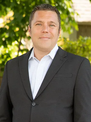 Dennis Schmidt