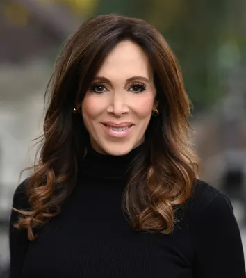 Nancy Holland