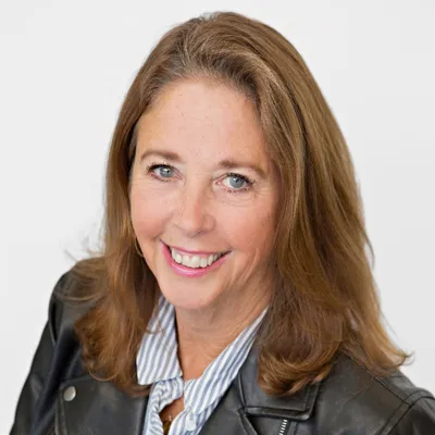 Shelley Reynolds