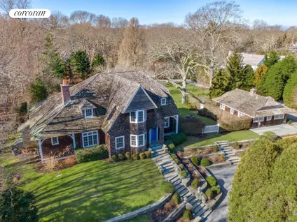 Homes for sale in East Hampton | View 77 Toilsome Lane | 5 Beds, 4 Baths