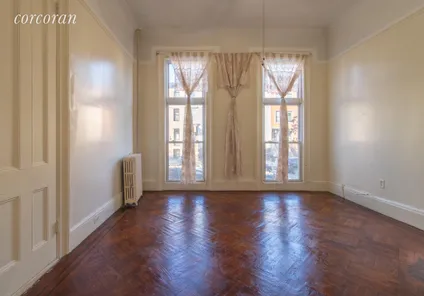 Homes in New York City | View 190 Madison Street, Apt. Parlor | 1 Bed, 1 Bath