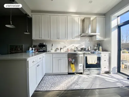 Homes for rent in Brooklyn | View 116 Beadel Street
