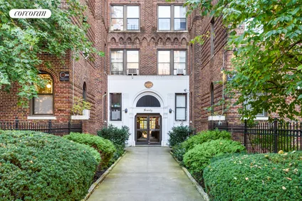 Homes for sale in Brooklyn | View 70 Lenox Road, D2 | 2 Beds, 2 Baths