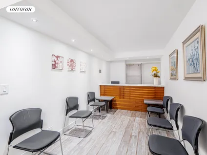 Homes for sale in New York | View 333 East 34th Street, 1L | 2 Baths