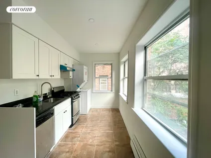 Homes for rent in New York | View 101 West 27th Street, 4 | 4 Beds, 2 Baths
