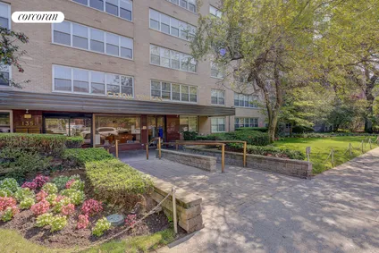 Homes for sale in Brooklyn | View 135 Ocean Parkway, S1/1T
