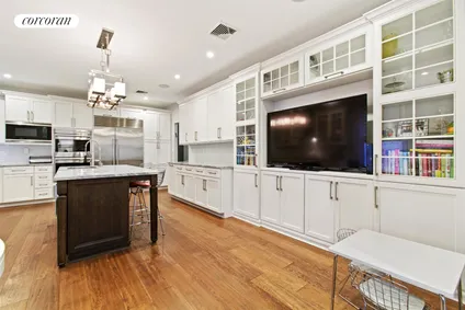 Homes for sale in New York | View 229 West 97th Street, 4B | 4 Beds, 2 Baths