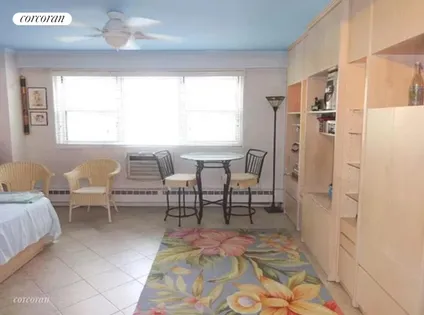 Homes for rent in Brooklyn | View 122 Ashland Place, 5E | 1 Bath