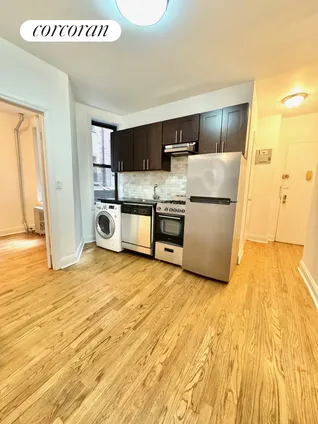 Homes for rent in New York | View 413 East 70th Street, 7 | 2 Beds, 1 Bath