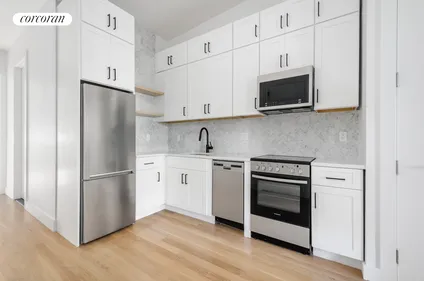 Homes for rent in Brooklyn | View 204 Calyer Street, 2L | 1 Bed, 1 Bath