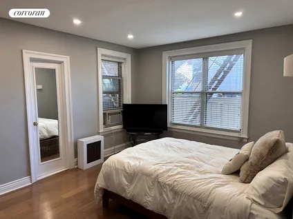 Homes for rent in Brooklyn | View 30 Clinton Street, 2H | 1 Bath