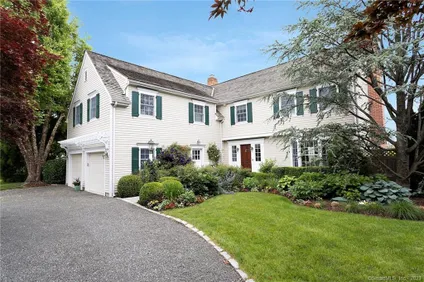 Homes for sale in Stamford | View 150 Dolphin Cove Quay | 5 Beds, 4 Baths