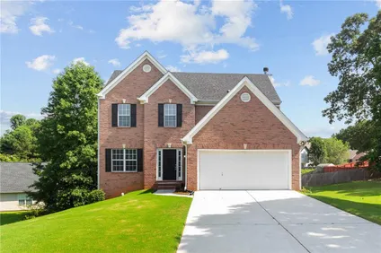 Homes for rent in Lawrenceville | View 1616 Amhearst Oaks Court | 4 Beds, 3 Baths