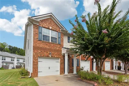 Homes for sale in Duluth | View 3831 Thayer Trace | 3 Beds, 2 Baths