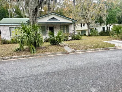 Homes for sale in Savannah | View 7410 Central Avenue | 3 Beds, 1 Bath