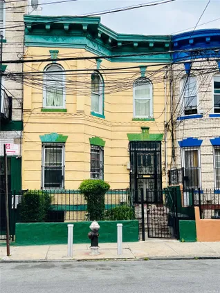 Homes for sale in East New York | View 1100 Sutter Avenue | 4 Beds, 4 Baths