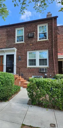 Homes for sale in Sunnyside | View 47-17 39th Avenue | 3 Beds, 1 Bath