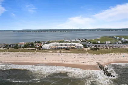Homes for sale in Westhampton | View 585 Dune Road, 21A | 1 Bed, 1 Bath