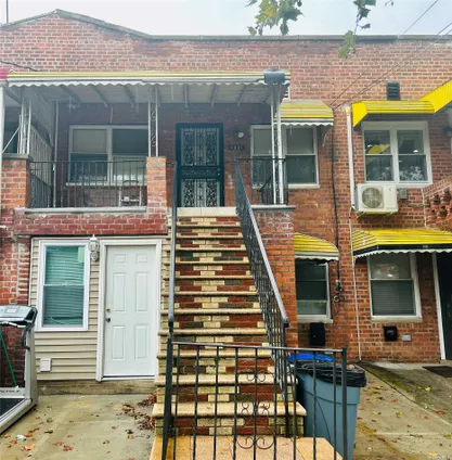 Homes for sale in Canarsie | View 1321 E 85th Street | 6 Beds, 3 Baths